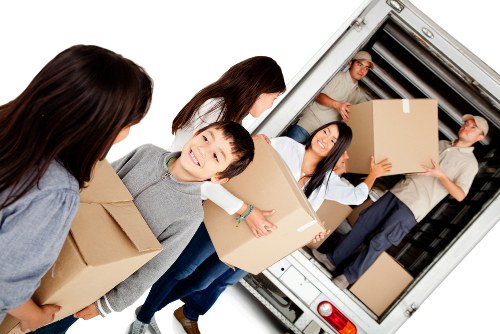 Local man and van moving furniture in Hillingdon