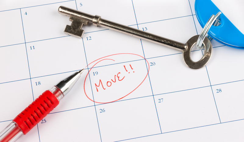Smart Decluttering Hacks for a Stress-Free Move